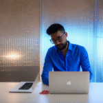 Article about SwiftUI vs. UIKit: Choosing the Right Framework for iOS Development